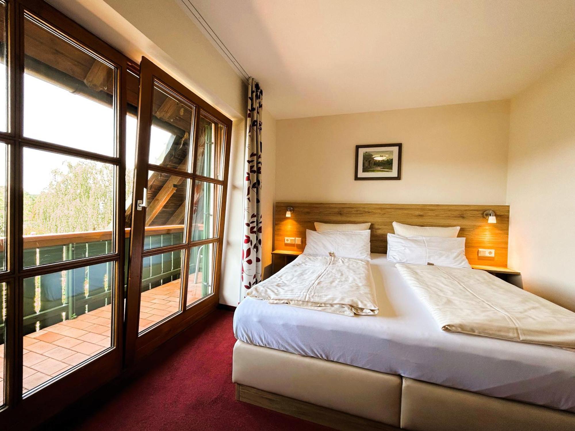 Eresing Gasthaus Und Landhotel Wiedmann מראה חיצוני תמונה