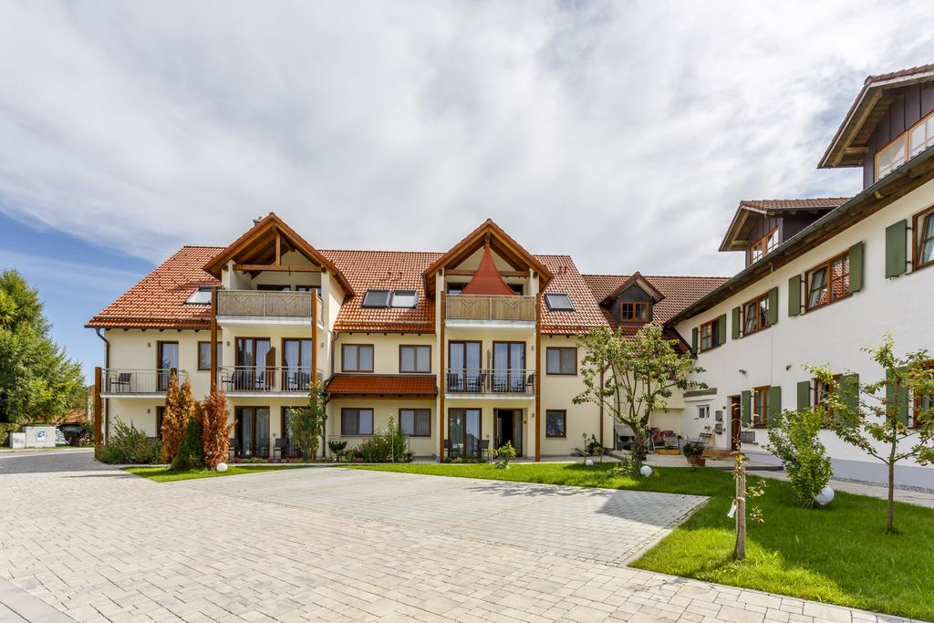 Eresing Gasthaus Und Landhotel Wiedmann מראה חיצוני תמונה