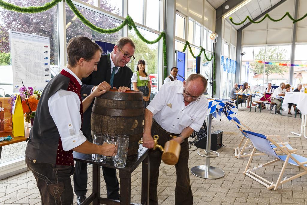 Eresing Gasthaus Und Landhotel Wiedmann מראה חיצוני תמונה